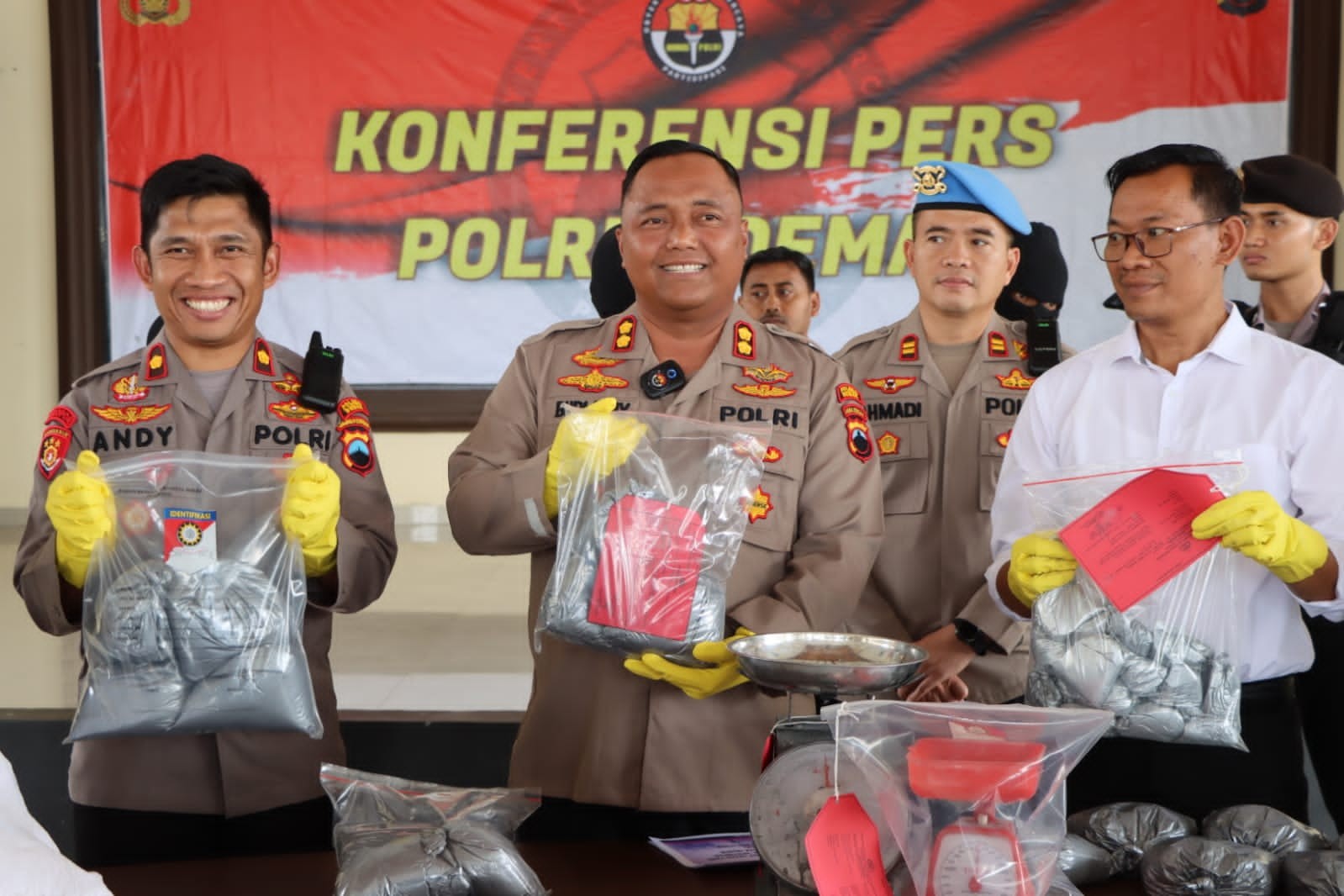 Polresta Magelang Tangkap 4 Penjual Petasan Satu Residivis Punya 42 Kg Bahan Peledak